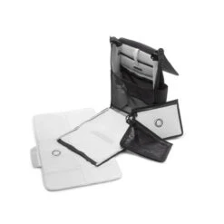 Sac à Dos à Langer Imperméable Bugaboo -Bébés Produits Magasin 100089002 changing backpack black open b