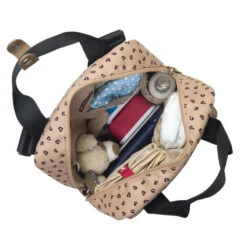 Sac à Dos à Langer Georgi Eco Leopard 14 Sac à Dos à Langer Georgi Eco Leopard -Bébés Produits Magasin sac dos langer georgi eco leoprad babymel bambinou ouvert