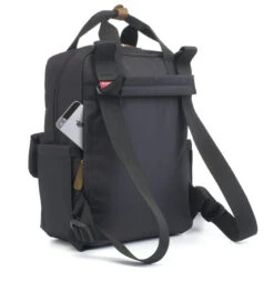 Sac à Dos à Langer Georgi Eco Noir -Bébés Produits Magasin sac dos langer georgi eco noir babymel bambinou bretelles